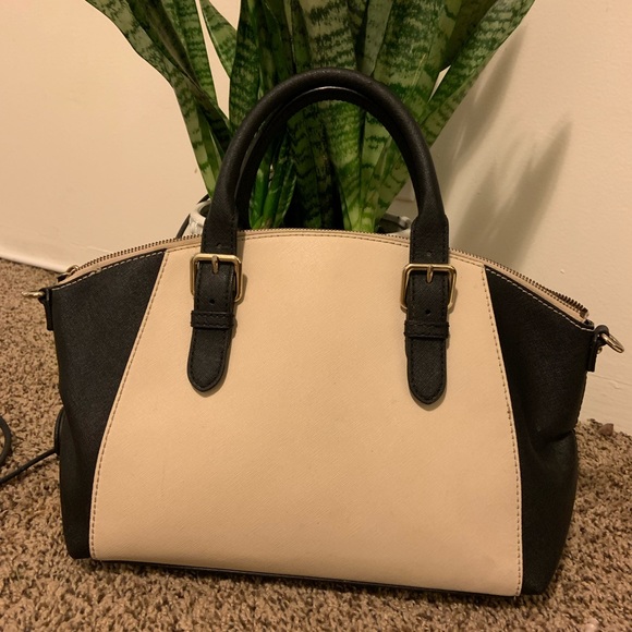 Kate Spade purse♠️ - Picture 2 of 3